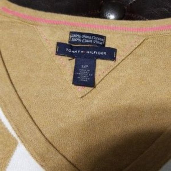 Tommy Hilfiger argyle tan white pink sweater - Picture 5 of 5
